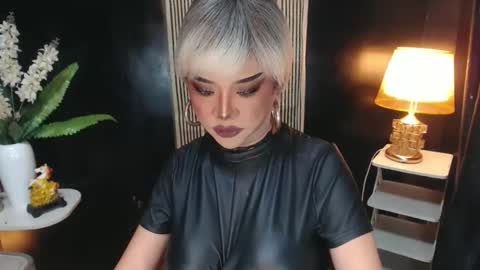 Snapshot of hugecockchristine chatting on April 28, 2026, 7:52 pm Christine online show from April 28, 2026, 7:52 pm