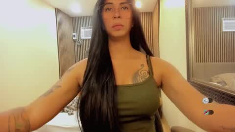 Queen karen grey online show from December 30, 2024, 11:04 am