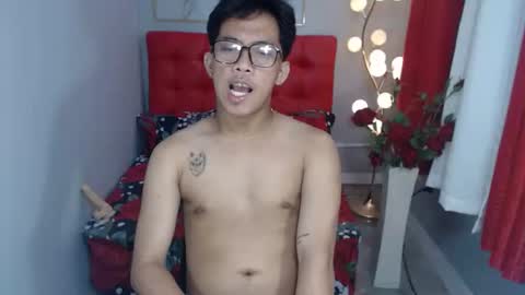 Snapshot of hugecockmiro chatting on February 4, 2025, 2:21 pm hugecockmiro online show from February 4, 2025, 2:21 pm