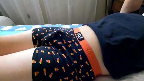 HugeCumshots online show from January 14, 2025, 11:58 pm