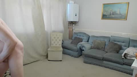 Snapshot of hugedick1965 chatting on February 28, 2026, 4:30 pm hugedick1965 online show from February 28, 2026, 4:30 pm