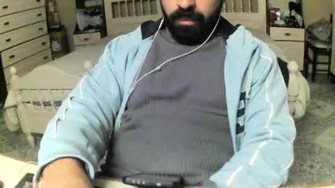 hugeveiny online show from March 5, 2026, 5:31 pm