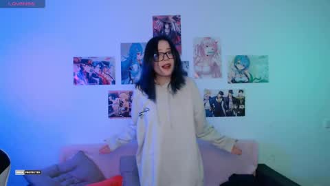 HugoMin online show from March 11, 2025, 2:32 am