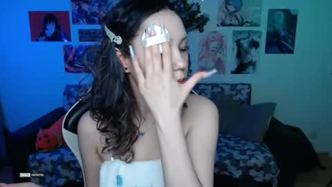 HugoMin online show from January 16, 2026, 1:42 am