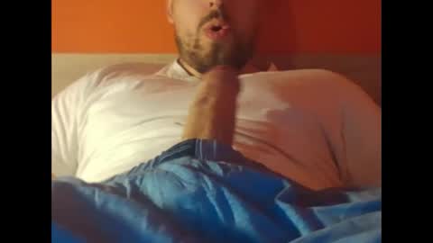 Snapshot of hugothewood1001 chatting on December 1, 2024, 8:31 pm hugothewood1001 online show from December 1, 2024, 8:31 pm