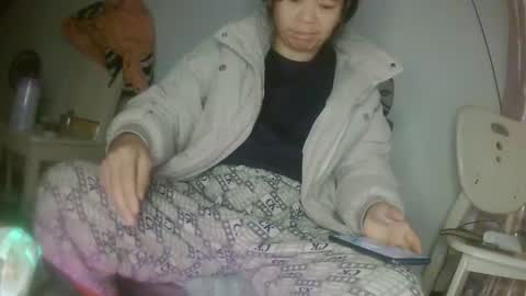 hujiajia520321431 online show from February 8, 2026, 9:07 pm