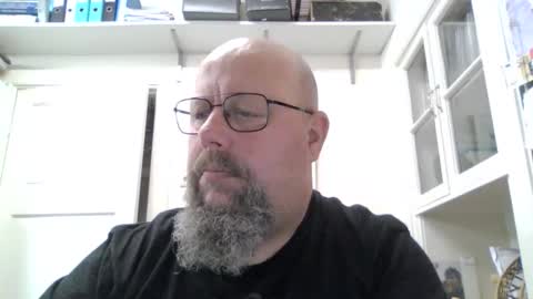 hukjisda online show from November 21, 2025, 1:10 pm