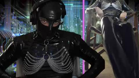 Snapshot of humandr0id chatting on January 27, 2025, 7:46 pm Humandroid online show from January 27, 2025, 7:46 pm