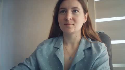 Snapshot of humpygrey chatting on October 24, 2025, 10:11 am HumpyGrey online show from October 24, 2025, 10:11 am