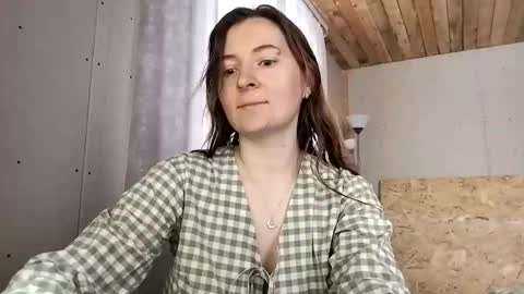 Snapshot of humpygrey chatting on November 13, 2025, 9:52 am HumpyGrey online show from November 13, 2025, 9:52 am