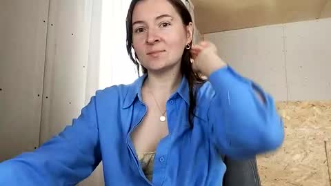 Snapshot of humpygrey chatting on November 17, 2025, 8:20 am HumpyGrey online show from November 17, 2025, 8:20 am