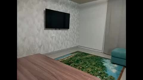 Snapshot of humpygrey chatting on February 18, 2026, 6:59 pm HumpyGrey online show from February 18, 2026, 6:59 pm