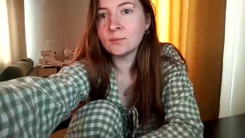 Snapshot of humpygrey chatting on March 2, 2026, 7:15 am HumpyGrey online show from March 2, 2026, 7:15 am