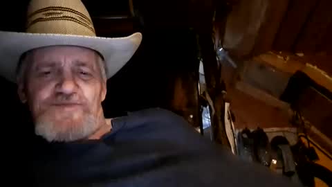 Snapshot of hung34u chatting on January 21, 2025, 8:19 am hung34u online show from January 21, 2025, 8:19 am