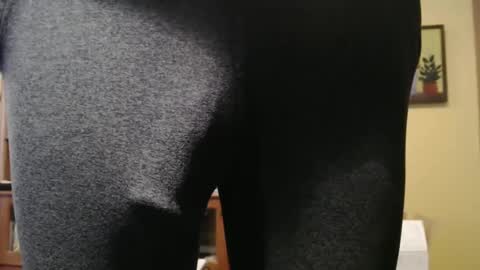 Big uncut cock dripping online show from February 4, 2025, 12:08 am