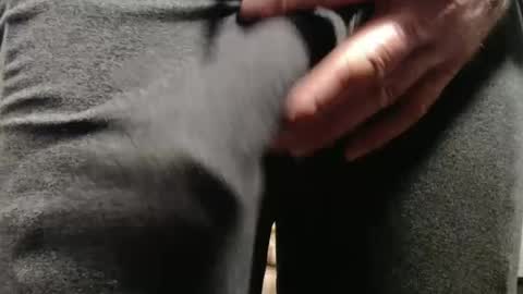 Big uncut cock dripping online show from October 5, 2025, 2:32 am