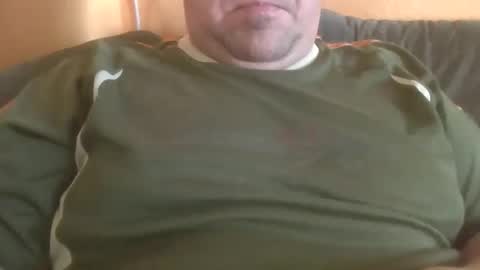 vastagfasz magyar apuci online show from May 23, 2026, 1:59 pm