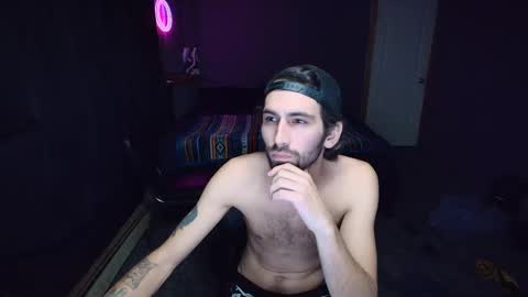 Snapshot of hungbidad666 chatting on December 5, 2024, 2:42 am FootLover online show from December 5, 2024, 2:42 am