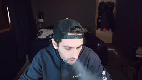 Snapshot of hungbidad666 chatting on December 13, 2024, 5:10 pm FootLover online show from December 13, 2024, 5:10 pm