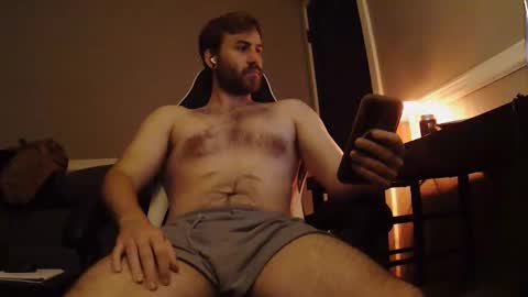 hungbro_420 online show from December 16, 2025, 12:26 am