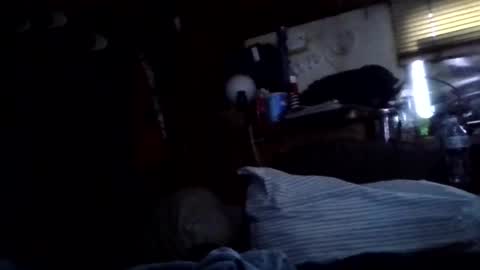 hungcocklg online show from April 8, 2026, 2:33 am