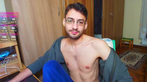 Snapshot of hungeddy chatting on December 21, 2024, 3:53 pm Eddy online show from December 21, 2024, 3:53 pm