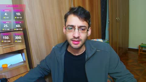 Snapshot of hungeddy chatting on January 9, 2025, 4:39 pm Eddy online show from January 9, 2025, 4:39 pm