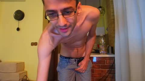 Snapshot of hungeddy chatting on September 29, 2025, 8:02 pm Eddy online show from September 29, 2025, 8:02 pm