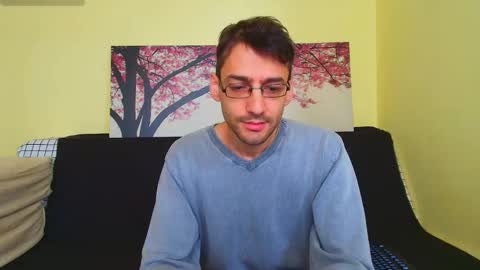 Snapshot of hungeddy chatting on October 12, 2025, 11:20 am Eddy online show from October 12, 2025, 11:20 am