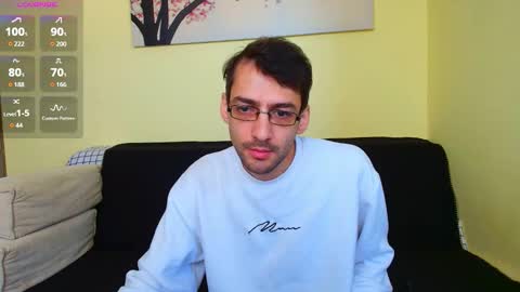 Snapshot of hungeddy chatting on November 24, 2025, 8:58 am Eddy online show from November 24, 2025, 8:58 am