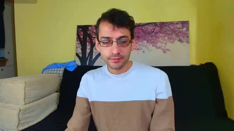 Snapshot of hungeddy chatting on November 27, 2025, 8:33 pm Eddy online show from November 27, 2025, 8:33 pm