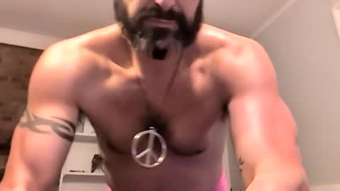 hungitalian40 online show from June 22, 2026, 6:16 pm