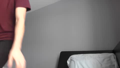 Snapshot of hunglikecrazyy chatting on February 14, 2026, 2:25 pm Tyler online show from February 14, 2026, 2:25 pm