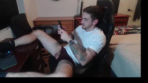 hungmtnman2256 online show from February 25, 2026, 5:06 am