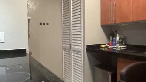 Hungrooster69 online show from March 18, 2026, 10:29 am