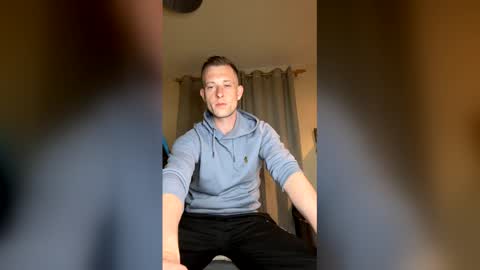 Snapshot of hungteasex chatting on April 18, 2026, 10:21 pm HungTeaseX online show from April 18, 2026, 10:21 pm