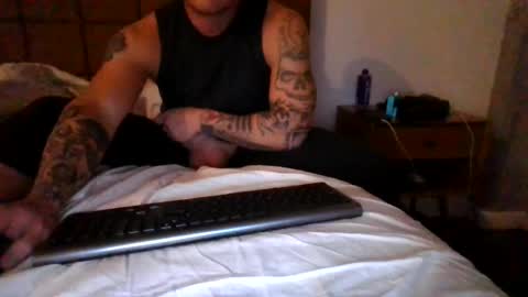 hungttt online show from August 4, 2026, 2:15 am