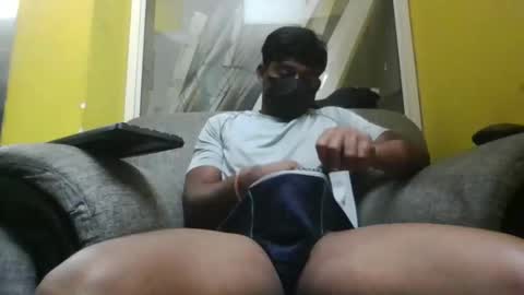 hunk_dominant online show from December 22, 2024, 5:32 pm