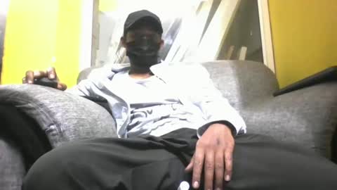 hunk_dominant online show from January 4, 2025, 5:16 pm