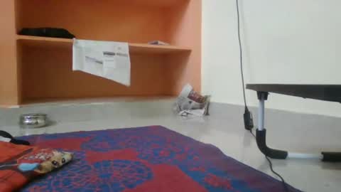 hunk_dominant online show from September 23, 2025, 5:38 pm