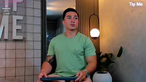 Snapshot of hunk_ryan chatting on January 20, 2025, 1:18 am hunk_ryan online show from January 20, 2025, 1:18 am