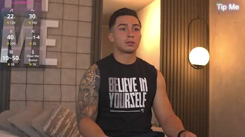 Snapshot of hunk_ryan chatting on September 17, 2025, 12:07 pm hunk_ryan online show from September 17, 2025, 12:07 pm