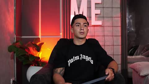 Snapshot of hunk_ryan chatting on October 13, 2025, 7:47 pm hunk_ryan online show from October 13, 2025, 7:47 pm