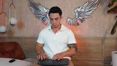Snapshot of hunk_ryan chatting on October 19, 2025, 7:58 pm hunk_ryan online show from October 19, 2025, 7:58 pm