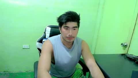 Snapshot of hunkfireman chatting on June 24, 2026, 11:37 pm ADAM online show from June 24, 2026, 11:37 pm