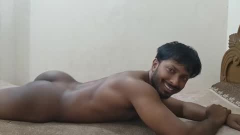 Snapshot of hunky_ariyaan chatting on February 22, 2026, 12:01 am Hunky Ariyaan online show from February 22, 2026, 12:01 am