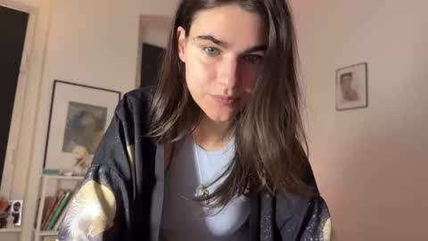 Snapshot of hunky_dory1 chatting on December 2, 2025, 3:56 am Ash online show from December 2, 2025, 3:56 am