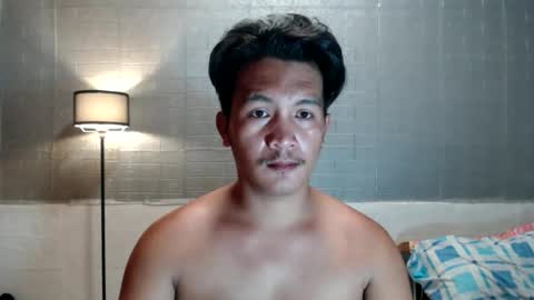 hunkylloyd online show from January 19, 2026, 1:53 am