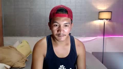Snapshot of hunkylloyd chatting on May 13, 2026, 4:43 am hunkylloyd online show from May 13, 2026, 4:43 am