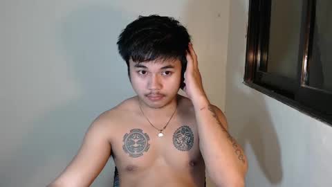 hunkyzeus online show from January 4, 2025, 4:11 pm